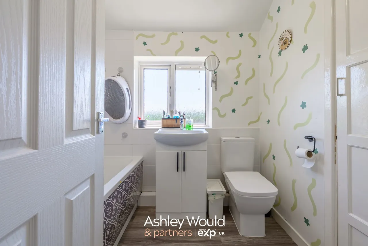 Timbertree Crescent, Cradley Heath, B64, photo 16