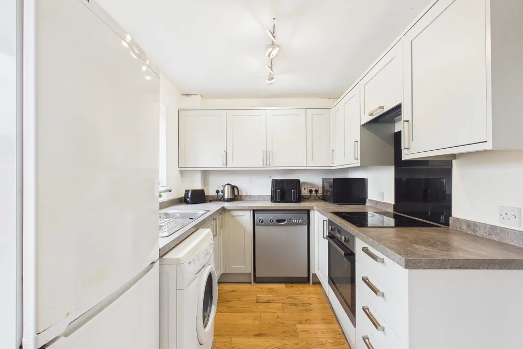 Glebe Close, Burton-in-Kendal, LA6, photo 6