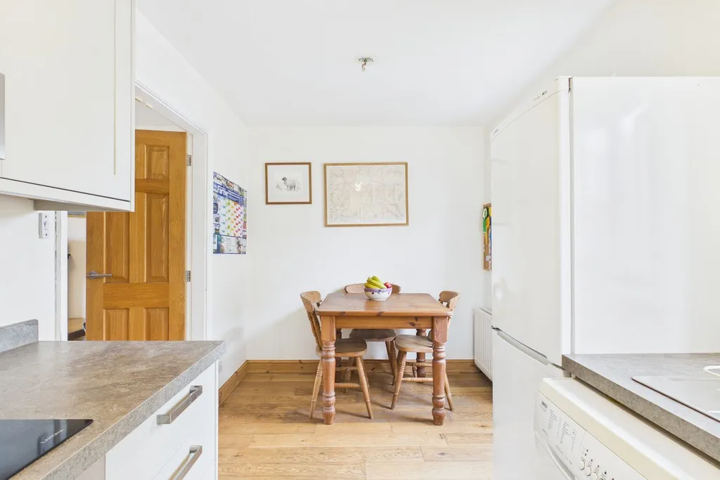 Glebe Close, Burton-in-Kendal, LA6, photo 7