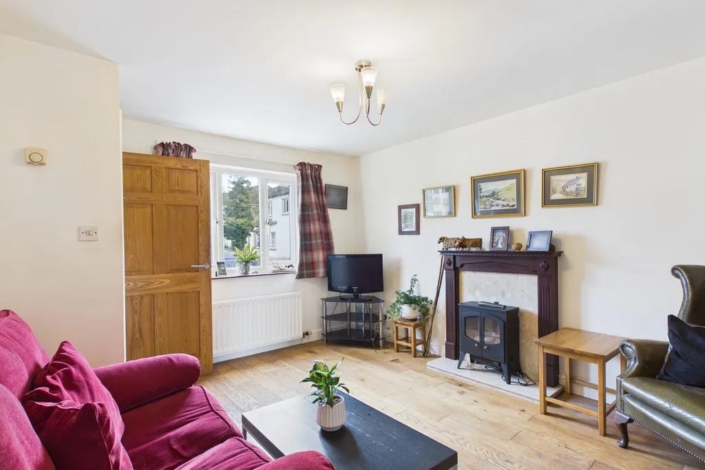 Glebe Close, Burton-in-Kendal, LA6, photo 2