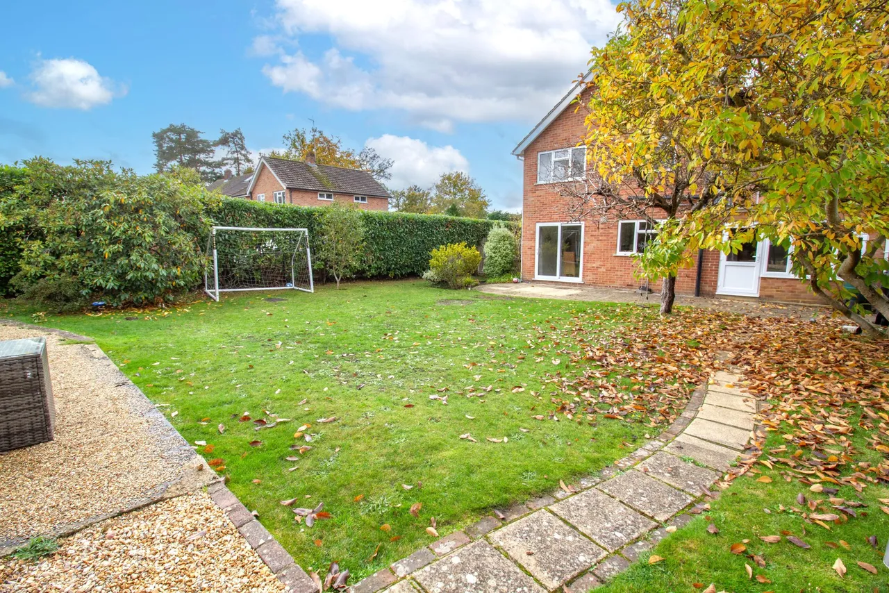 Rounton Road, Church Crookham, Fleet, GU52 6HA, photo 14
