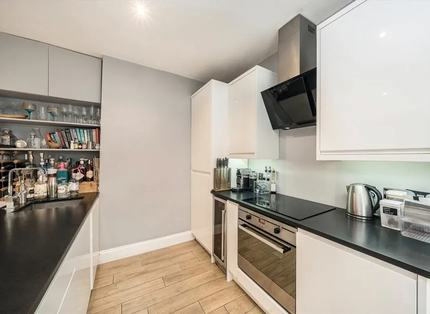 Sellincourt Road, Tooting, SW17, photo 4