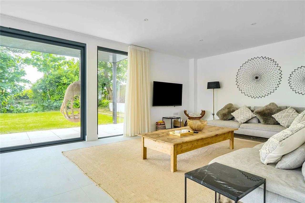 Trewollock Lane, Gorran Haven, St. Austell, Cornwall, PL26 6NT, photo 9