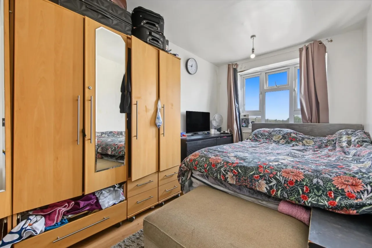 Howard Road, London, N16, photo 3