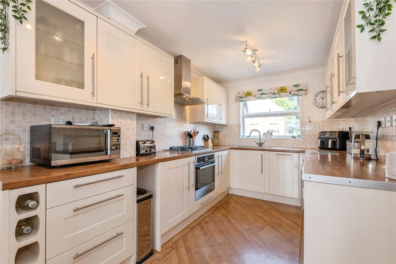 Bradford Close, Comeytrowe, TA1, photo 5