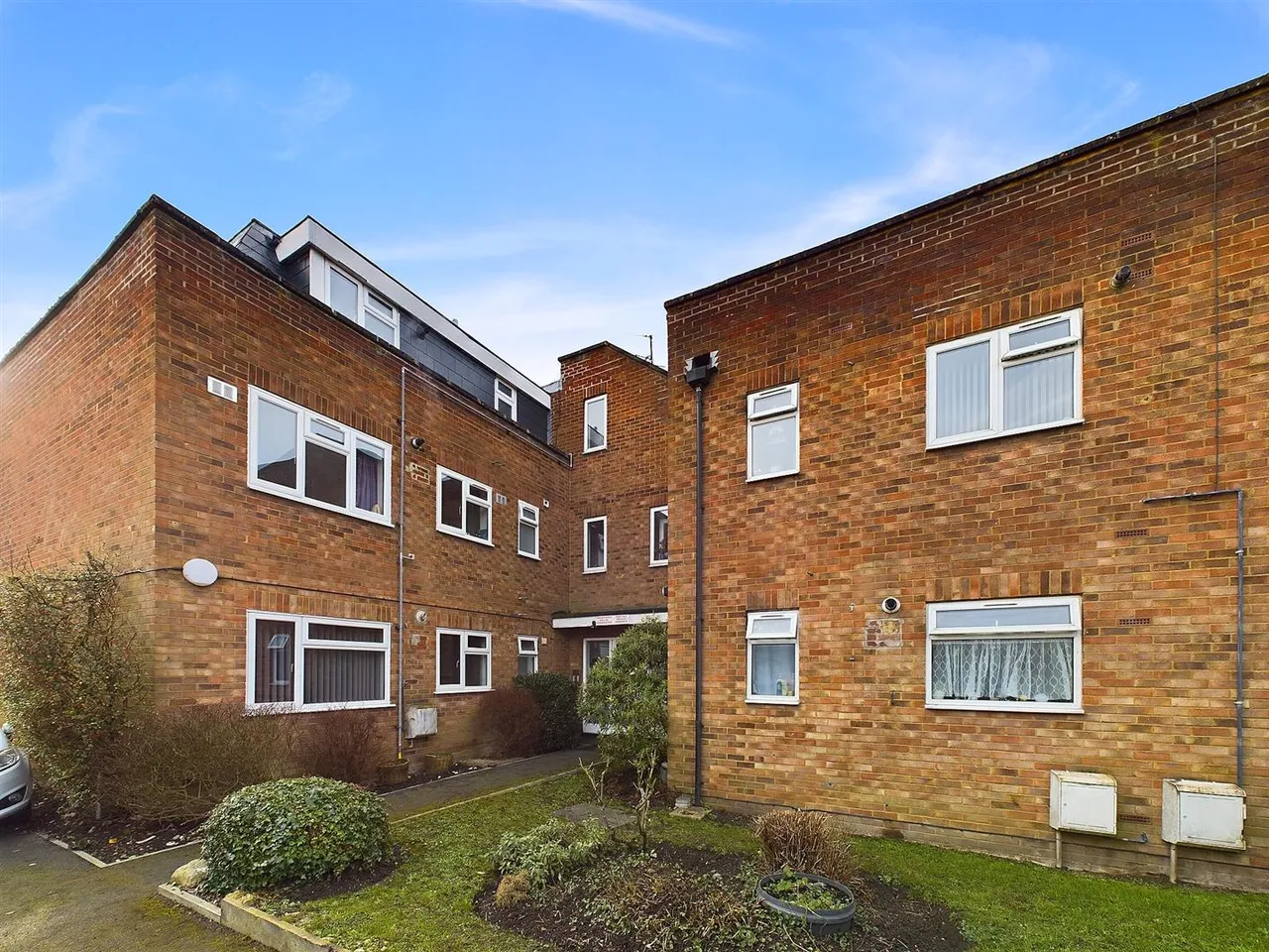 Glebe Avenue, Ruislip, HA4 6QZ, photo 7