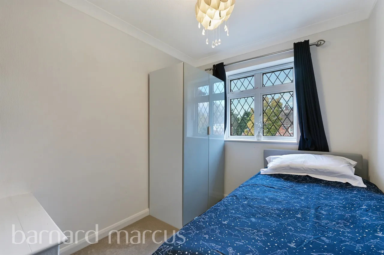 Queens Way, Feltham, TW13, photo 10