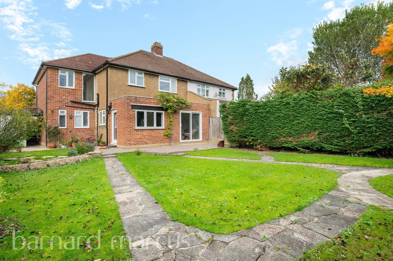 Queens Way, Feltham, TW13, photo 17