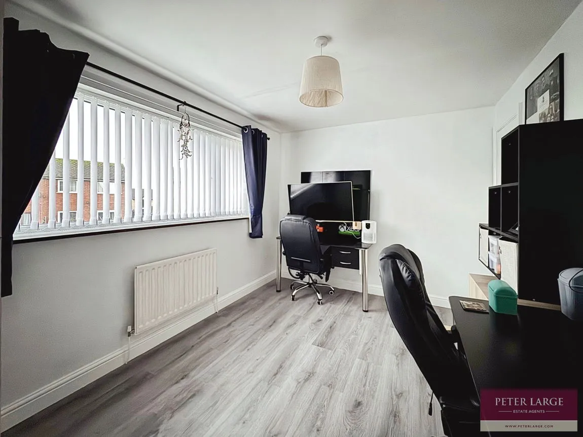 Ronaldsway, Rhyl, Denbighshire, LL18 2LB, photo 11