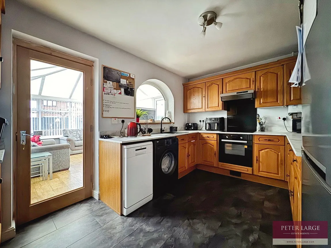 Ronaldsway, Rhyl, Denbighshire, LL18 2LB, photo 6