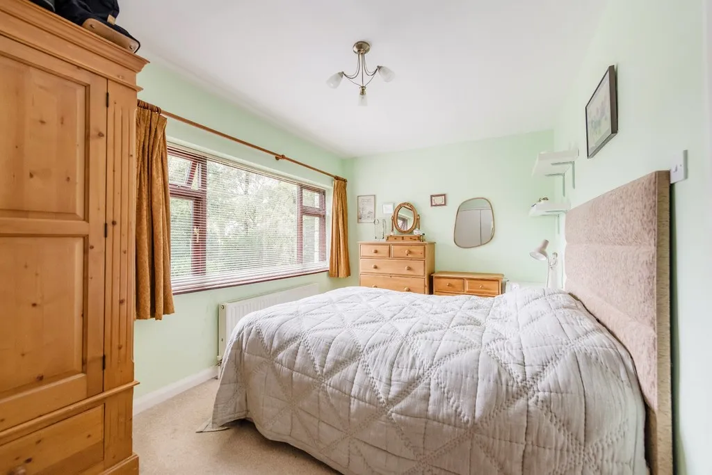 Tower Road, Ashley Heath, photo 14