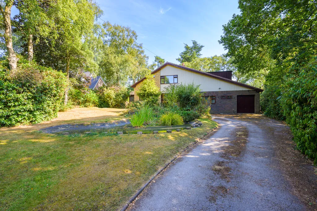 Tower Road, Ashley Heath, photo 25