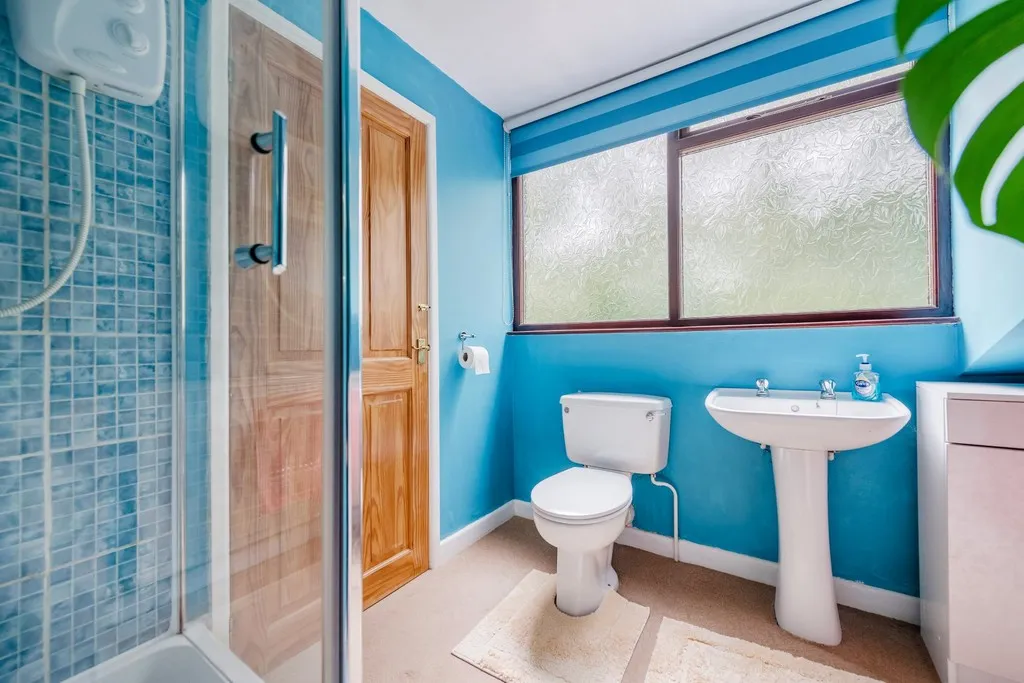 Tower Road, Ashley Heath, photo 19