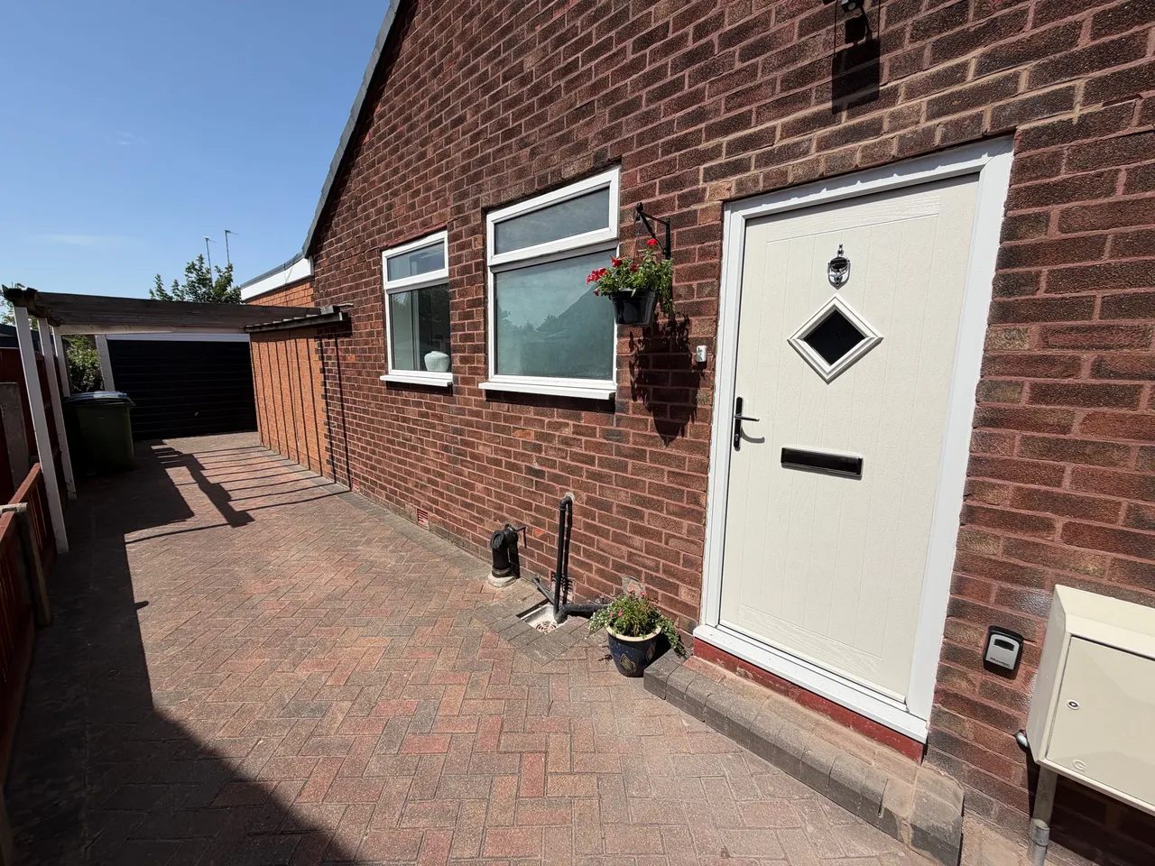 Brentford Road, Reddish, SK5, photo 2