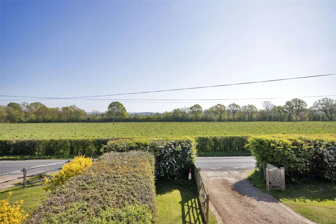 Hunton Road, Marden, TN12, photo 16
