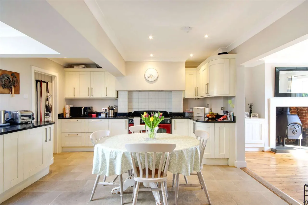 Hunton Road, Marden, TN12, photo 3
