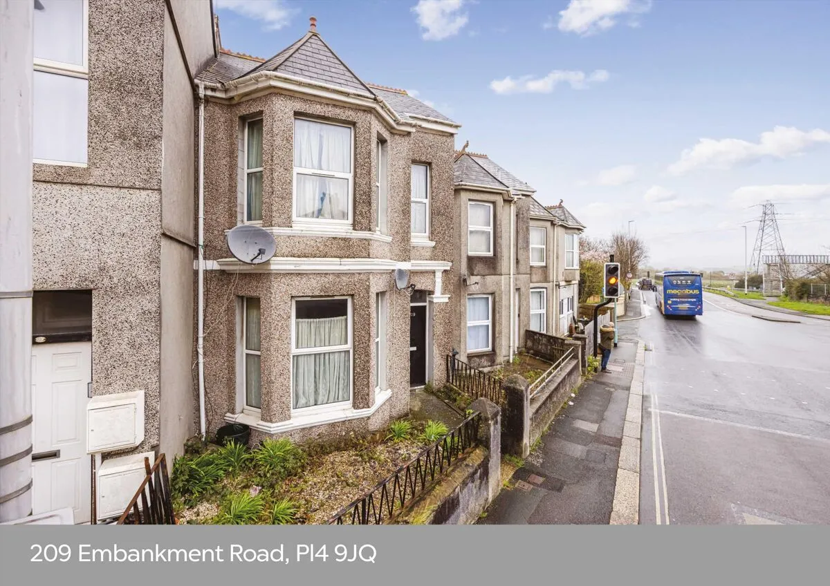 Plymouth, PL2, photo 13