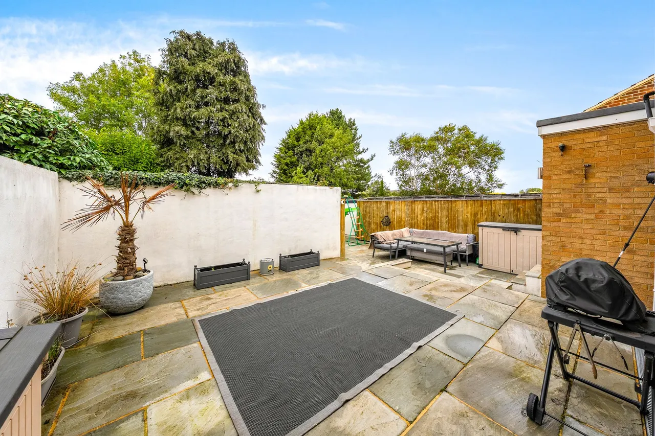 Olive Walk, Harrogate, HG1, photo 24