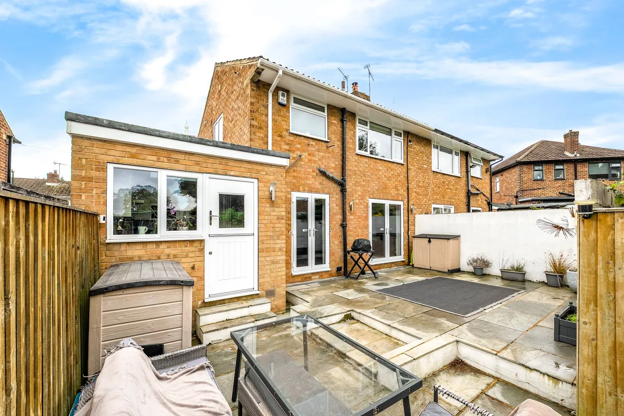 Olive Walk, Harrogate, HG1, photo 13