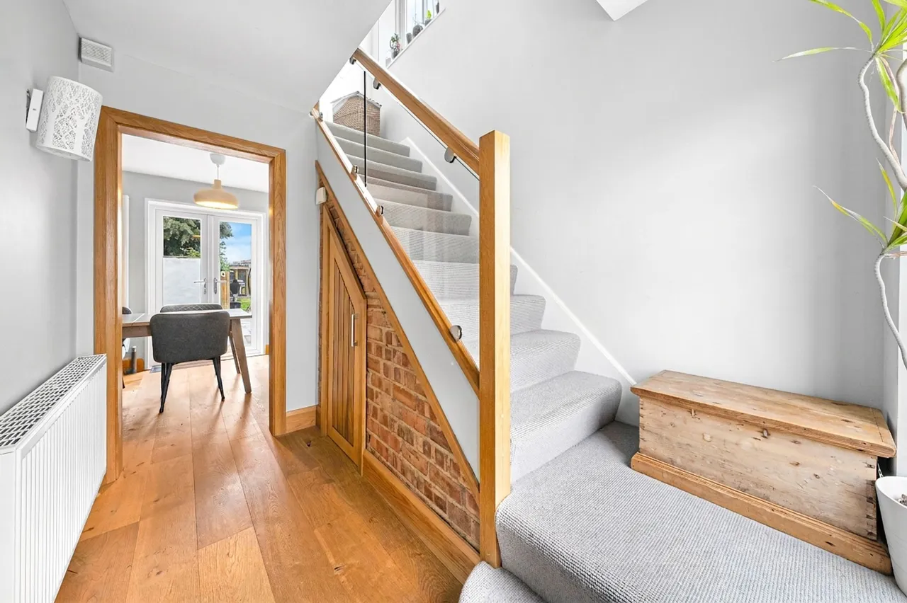 Olive Walk, Harrogate, HG1, photo 16