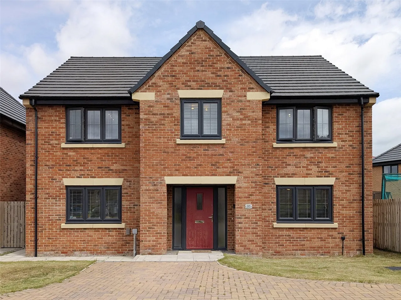 Hodgson Close, Callerton, Tyne and Wear, NE5, photo 14