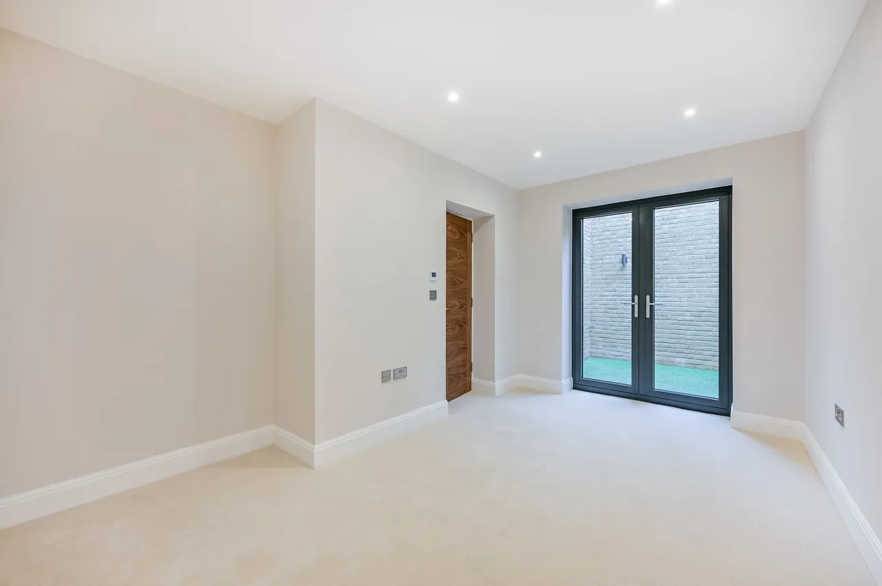Plot 2, 203-207 Merton Road, London, photo 6