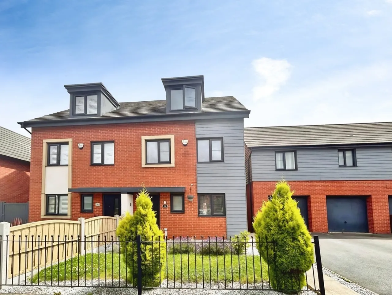 3 bed house for sale — Caraway Drive, Shirebrook, Mansfield