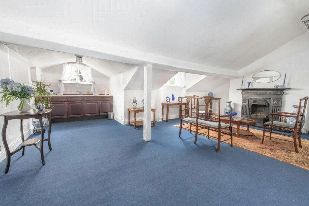 Village Road, Oxton, CH43, photo 10