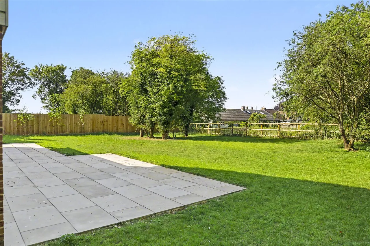 Hempstead Road, Radwinter, CB10, photo 14