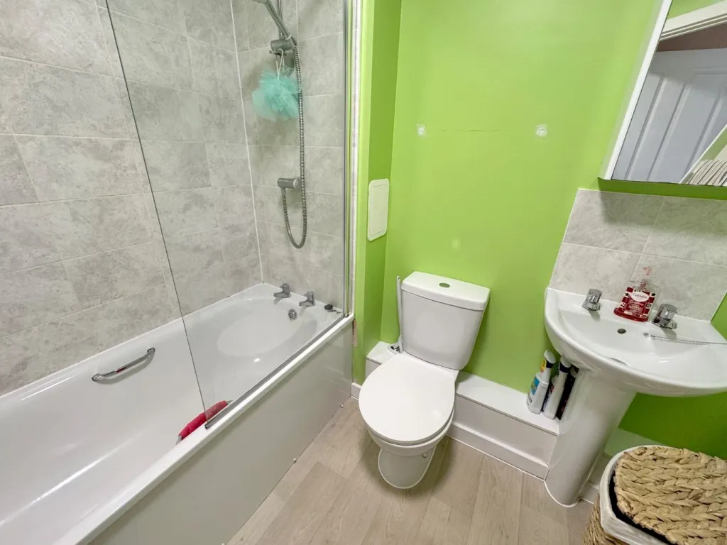 Cornfield Drive, Gravesend, DA11, photo 10