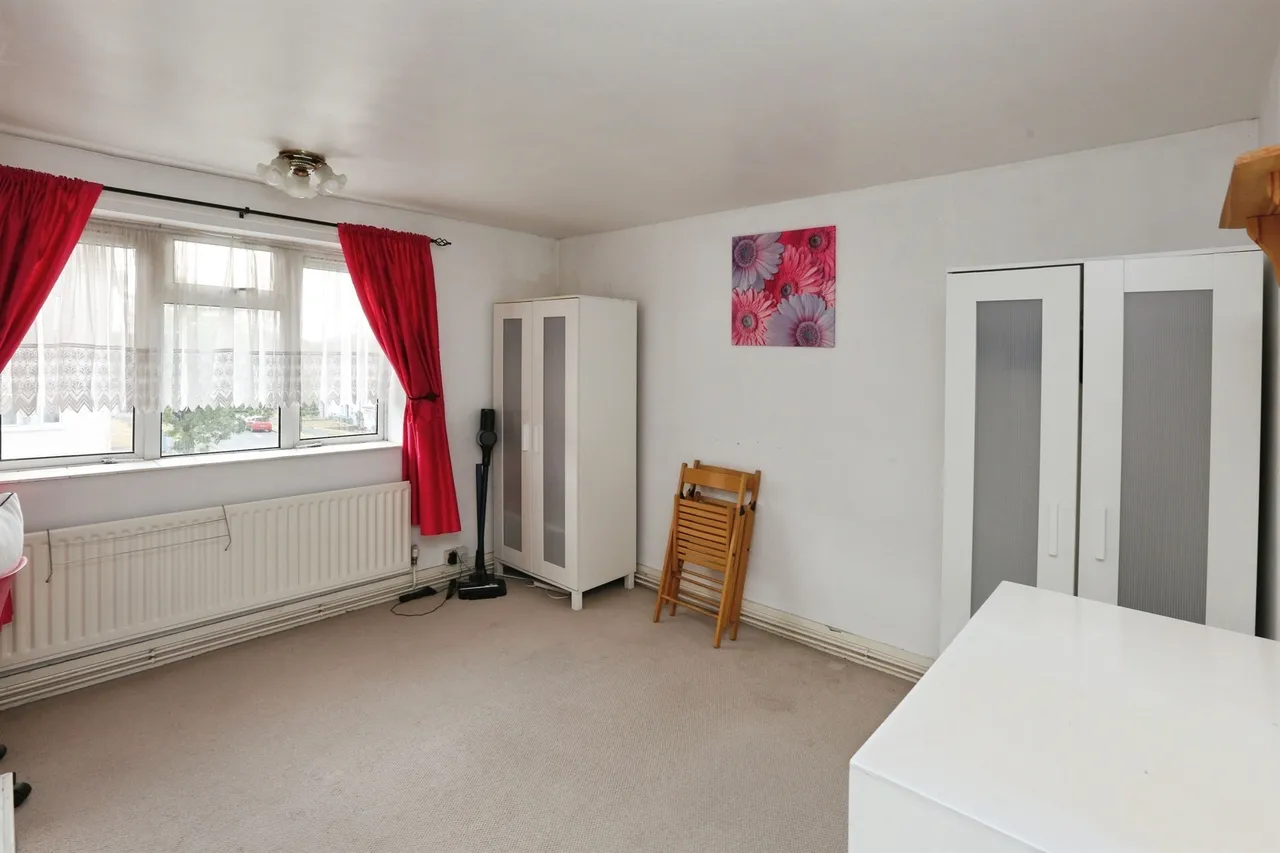 Poulner Close, Southampton, SO19, photo 5