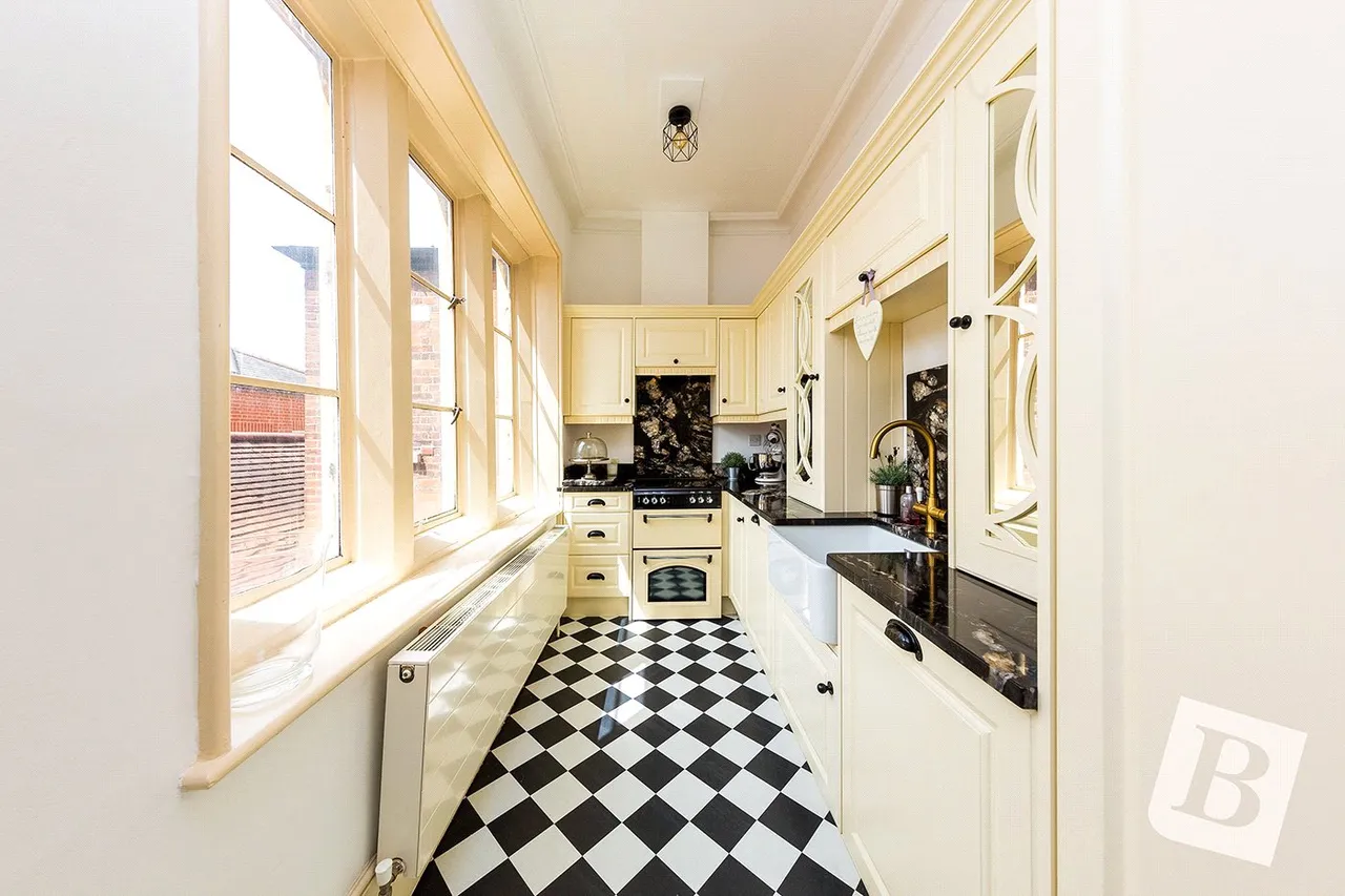 The Galleries, Brentwood, CM14, photo 6