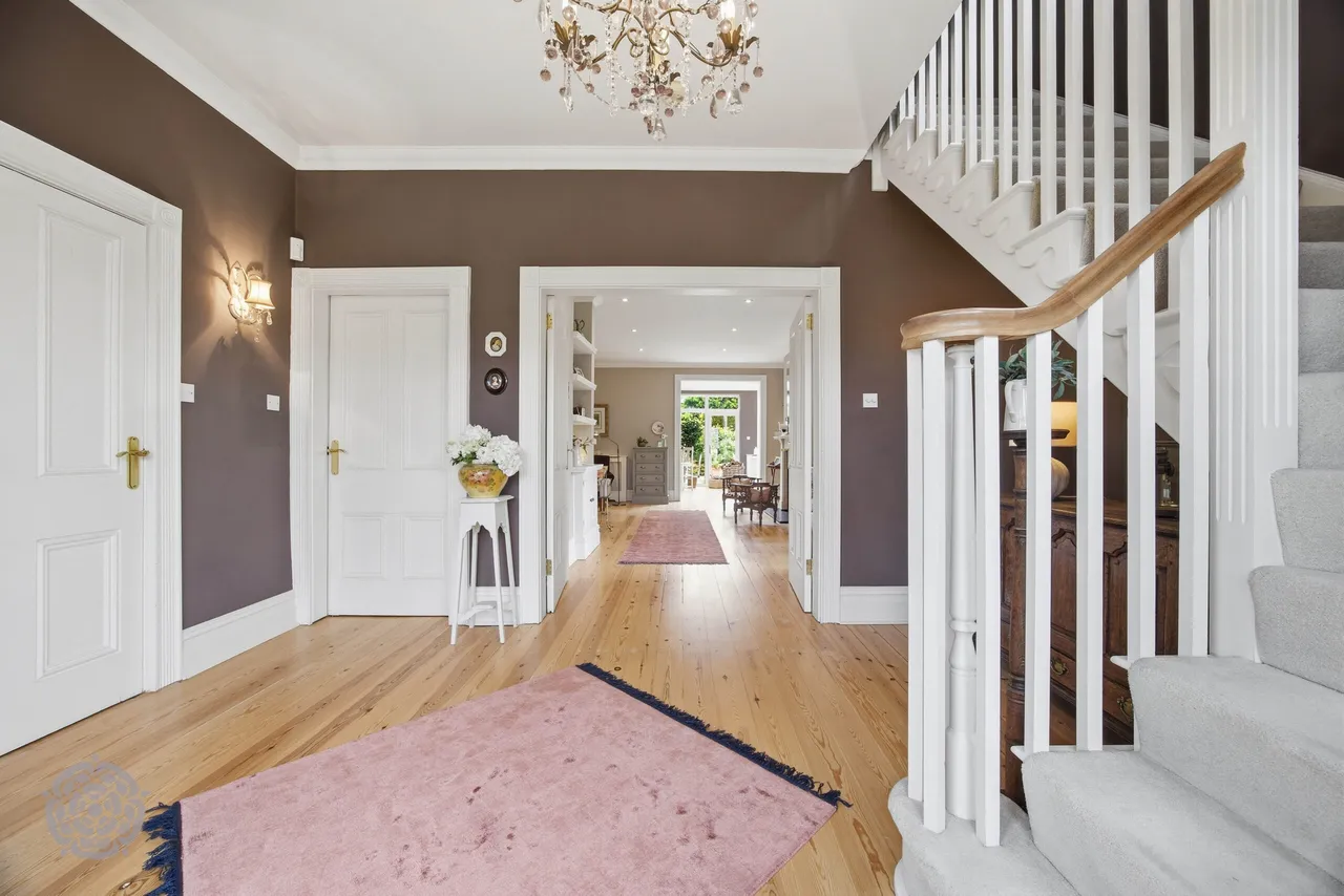 Holcombe Road, Greenmount, Bury, BL8 4HF, photo 5