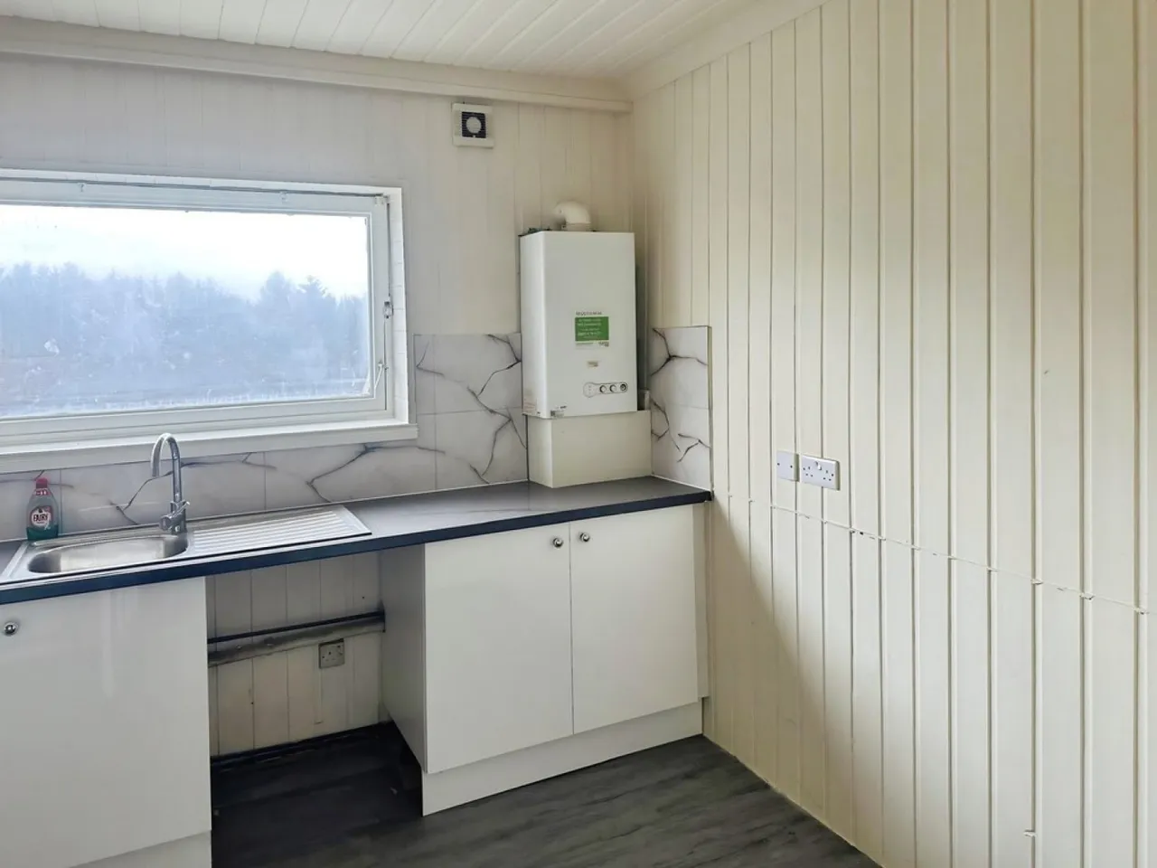 Paxstone Crescent, Harthill, photo 9