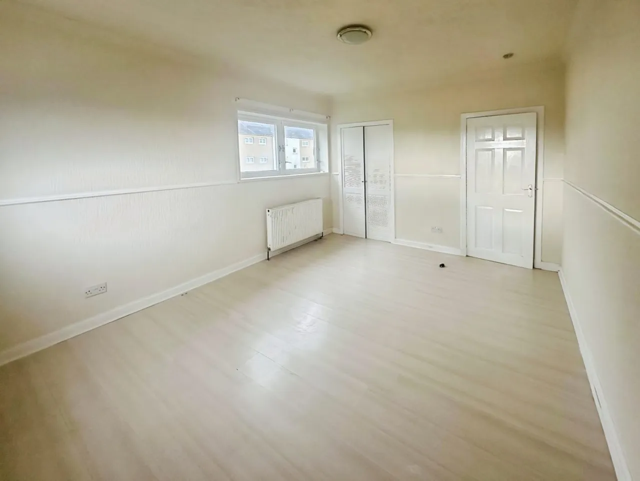 Paxstone Crescent, Harthill, photo 10