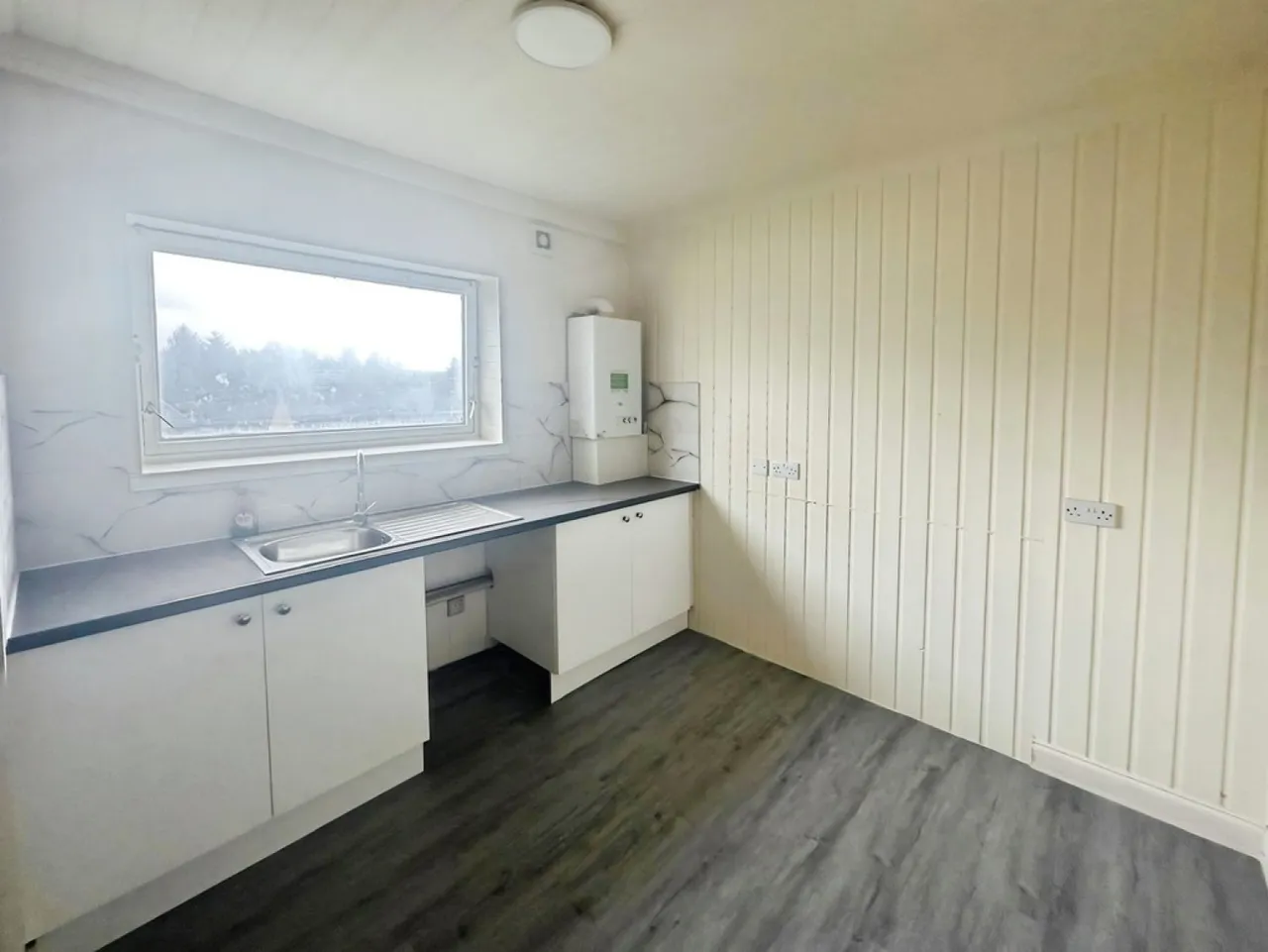Paxstone Crescent, Harthill, photo 6