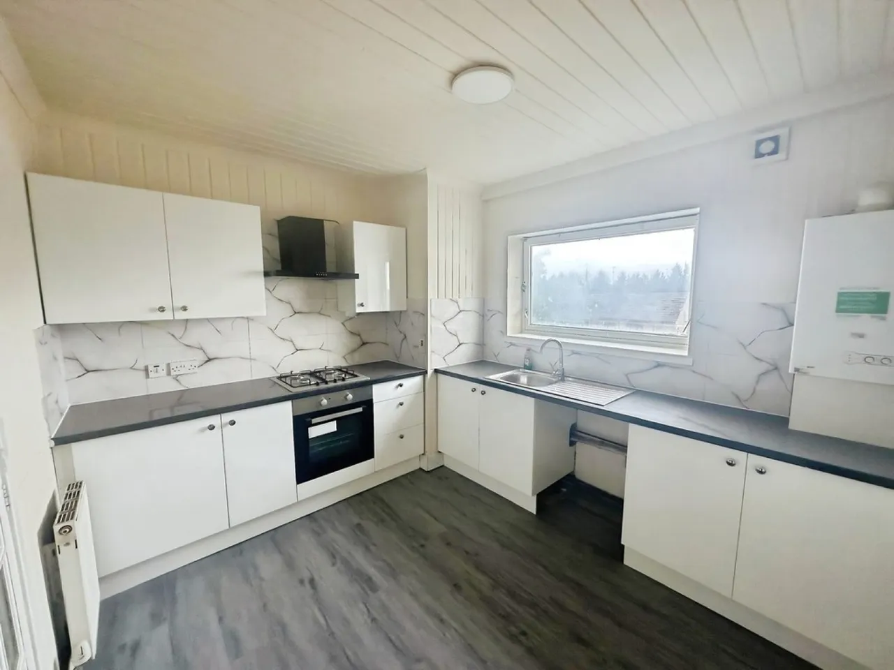 Paxstone Crescent, Harthill, photo 5