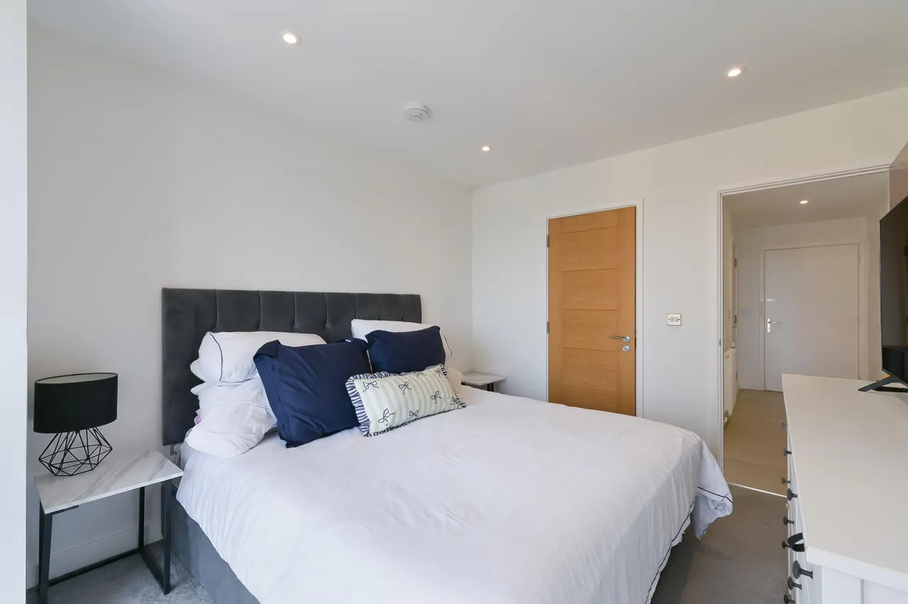 Copley Close, London, W7, photo 7
