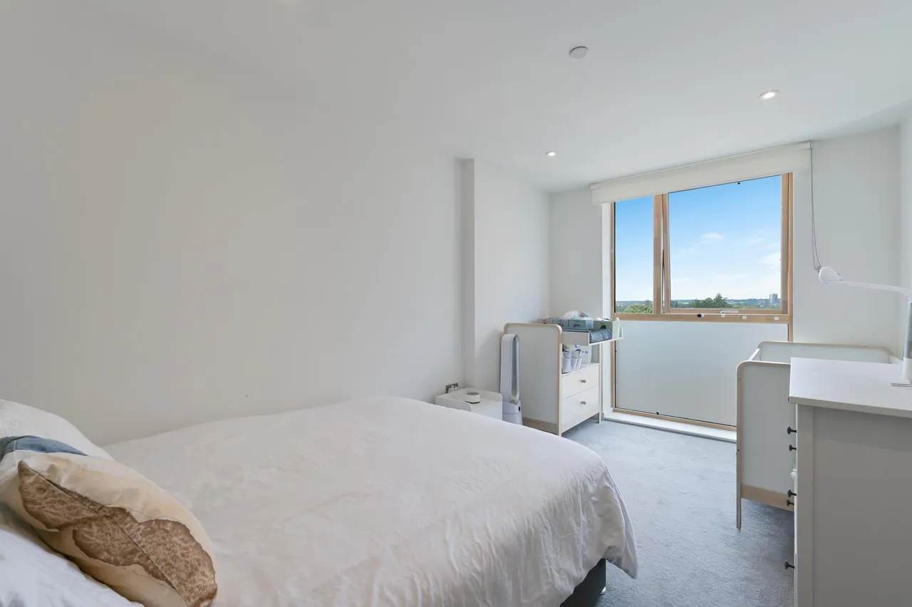 Copley Close, London, W7, photo 9