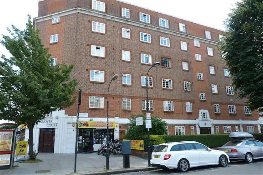 Uxbridge Road, Sheperds Bush, LONDON, W12 9EP, photo 3