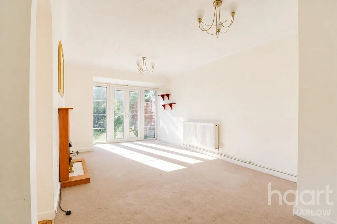 Primrose Field, Harlow, CM18, photo 2