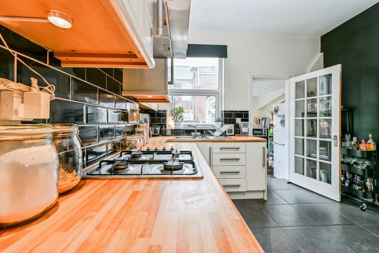 Lyndhurst Road, NOTTINGHAM, Nottinghamshire, NG2, photo 7