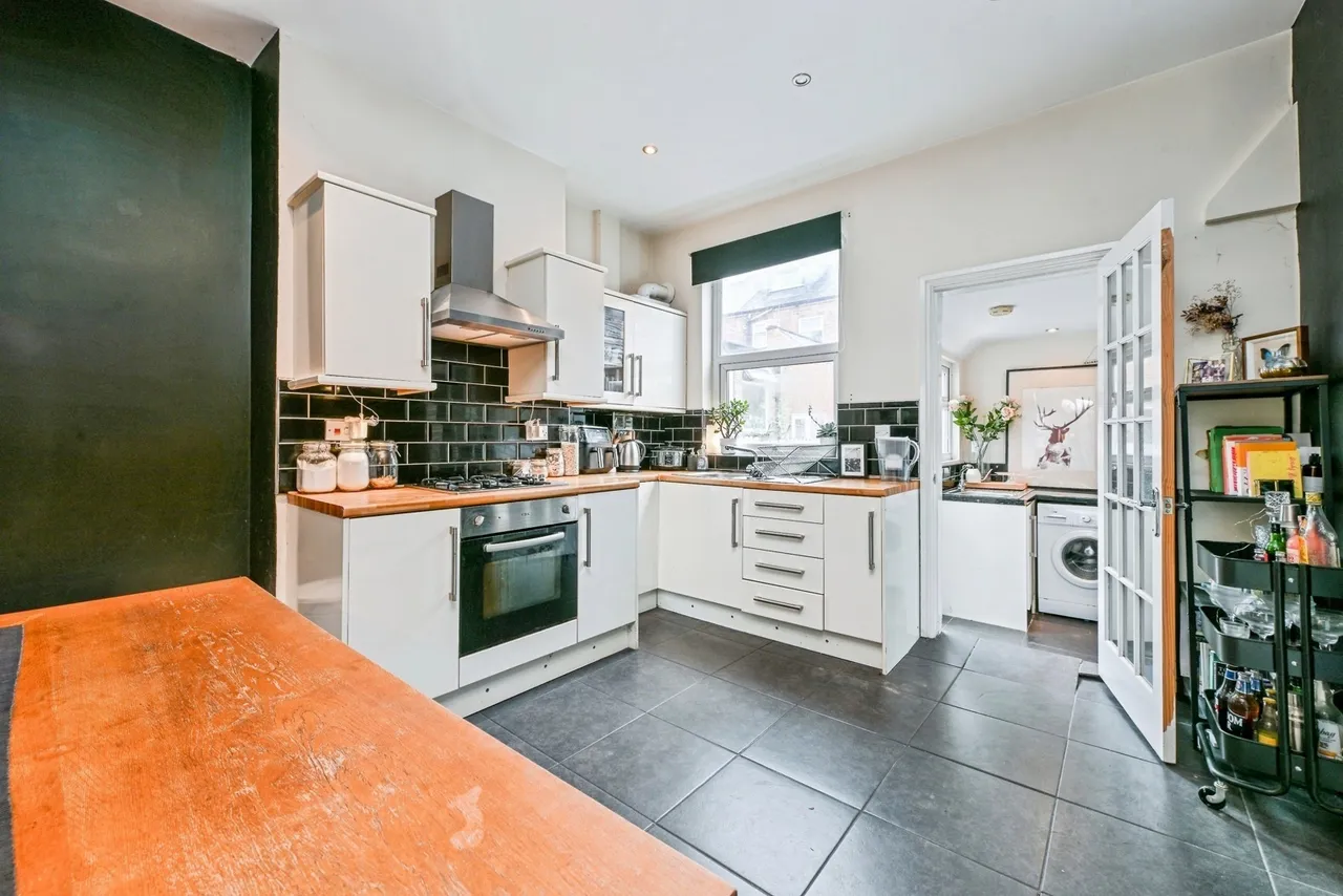 Lyndhurst Road, NOTTINGHAM, Nottinghamshire, NG2, photo 9