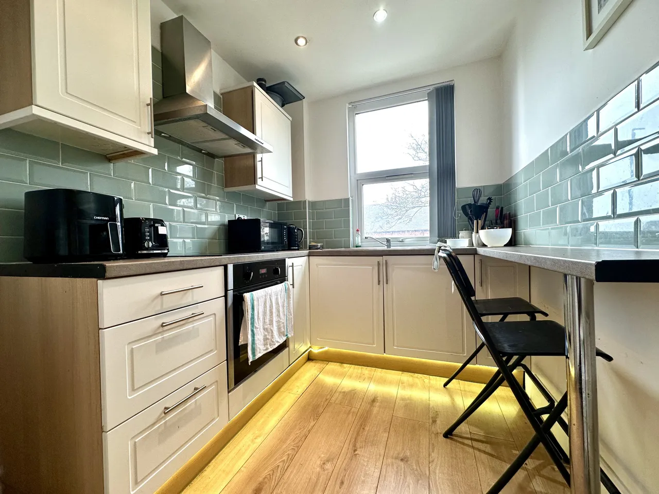 Coldcotes Avenue, LEEDS, photo 2