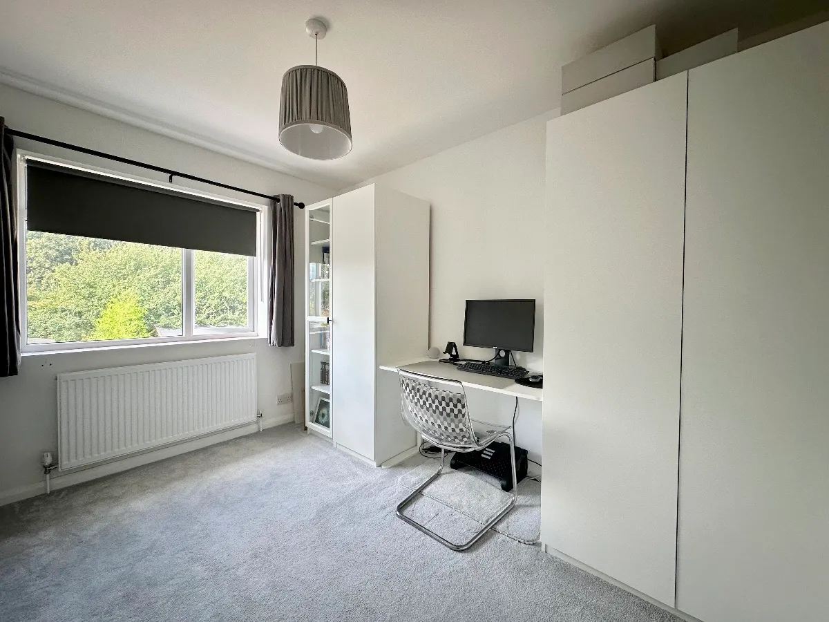 Amersham Road, Romford, photo 8