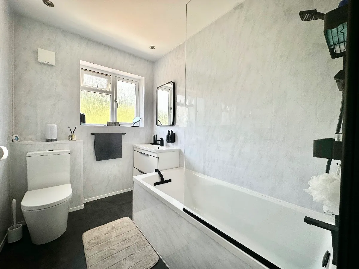 Amersham Road, Romford, photo 6