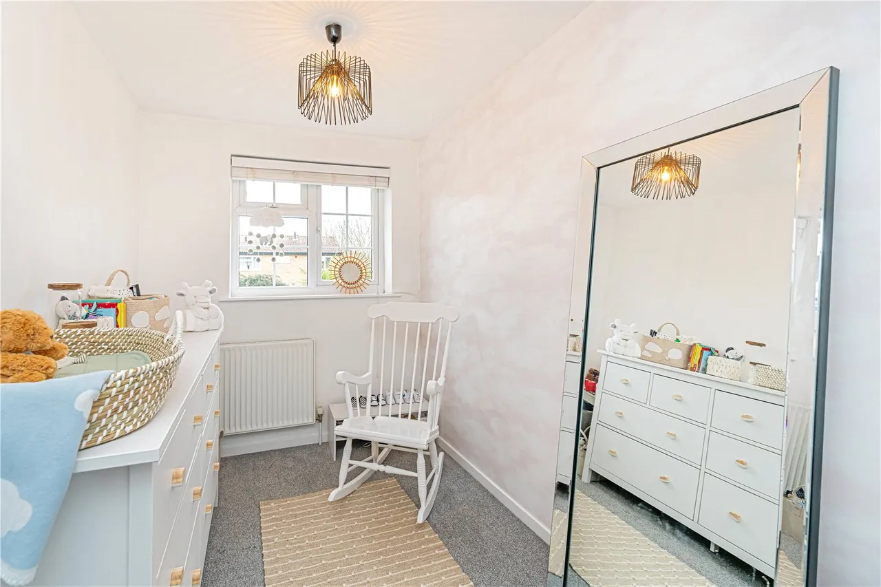 Thorncroft, Englefield Green, Egham, TW20 0SB, photo 7