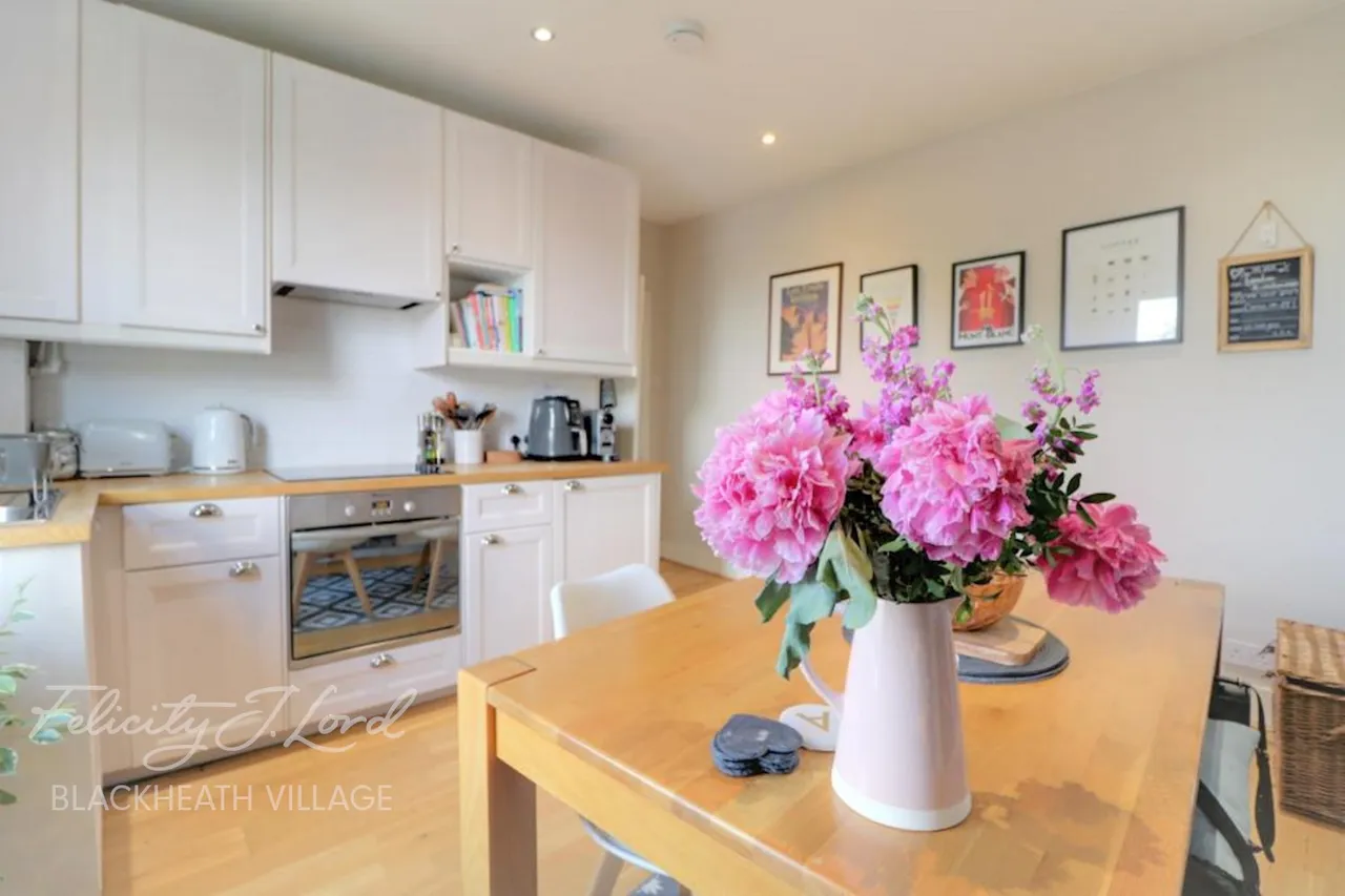1 bed flat to rent, Kirkside Road, SE3