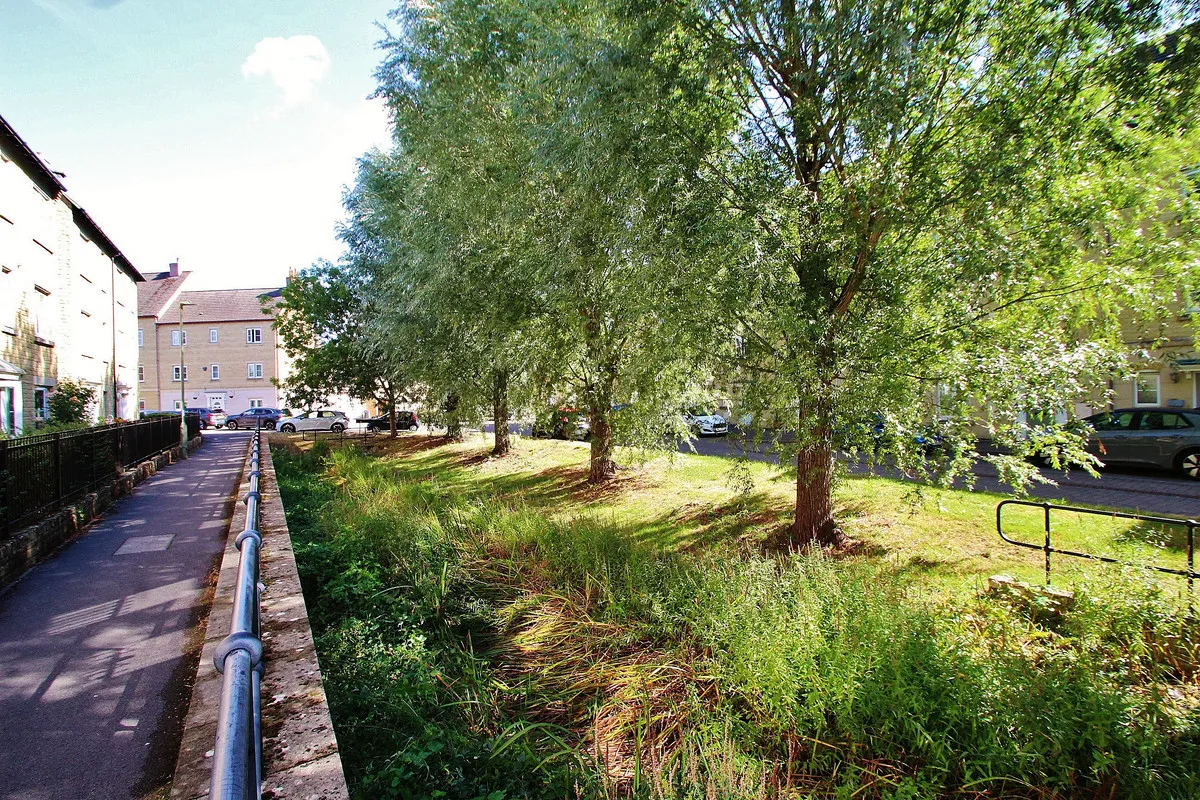 Otters Court, Witney, photo 10