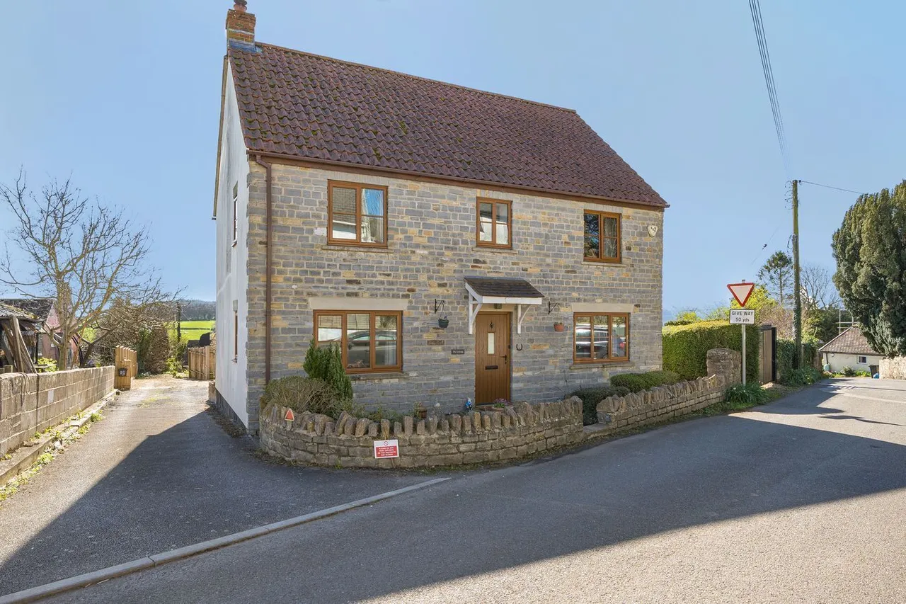 4 bed house for sale, High Street, Ashcott, TA7